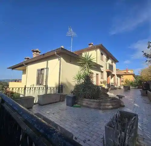 Villa in vendita a Tempio Pausania