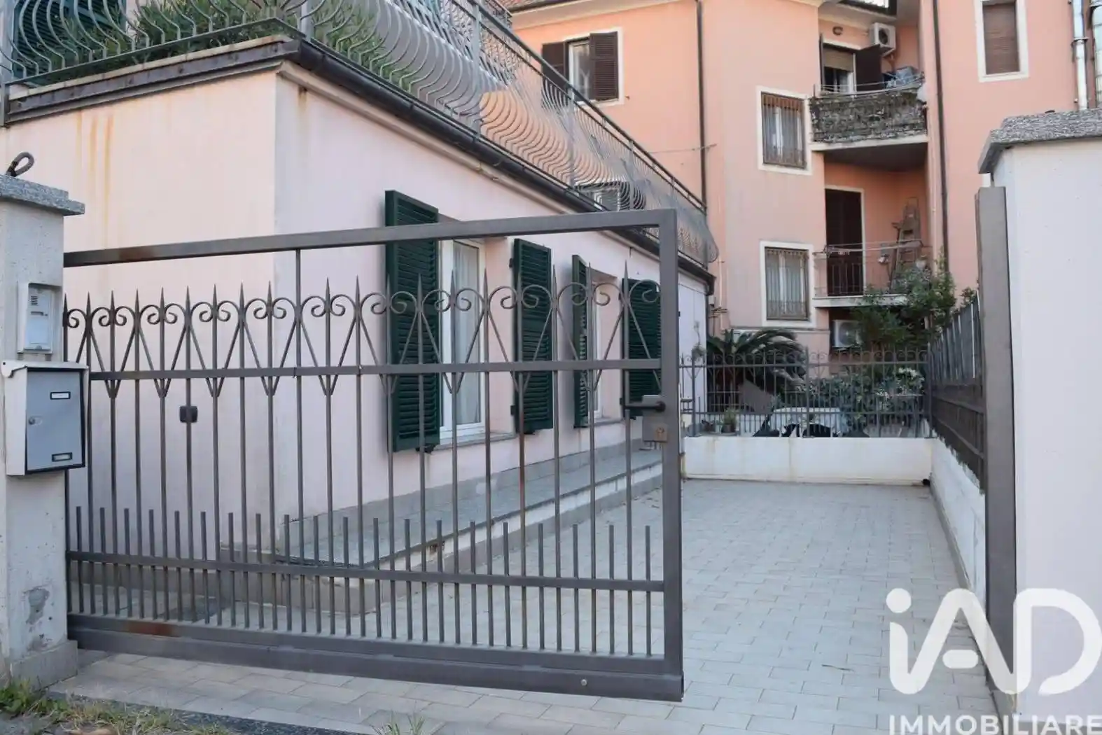 Appartamento in vendita a Borgio Verezzi