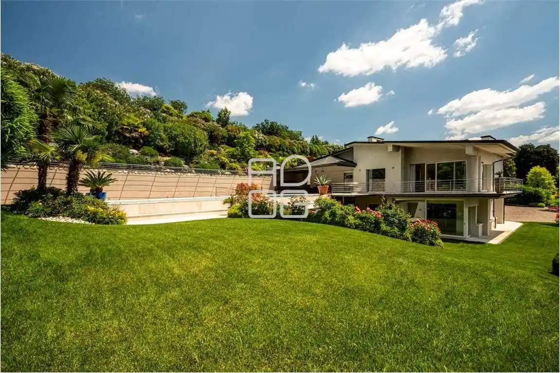 Villa in vendita a Castiglione delle Stiviere