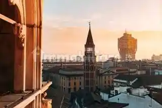 Palazzo - Edificio in vendita a Milano