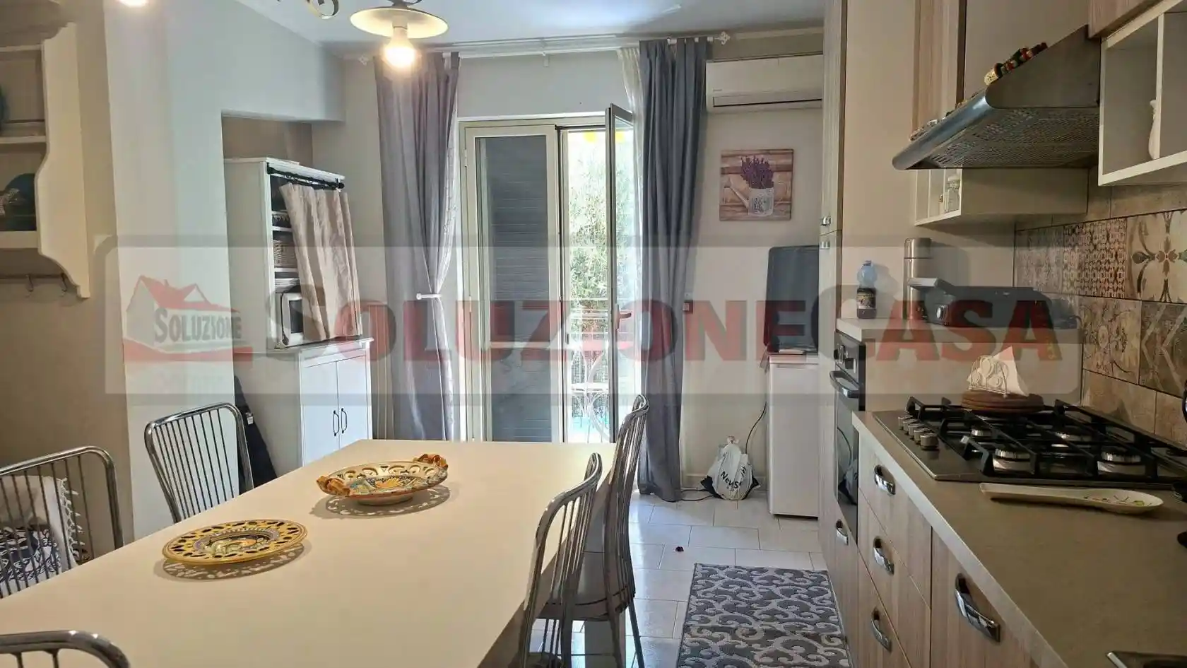 Appartamento in vendita a Santa Teresa di Riva