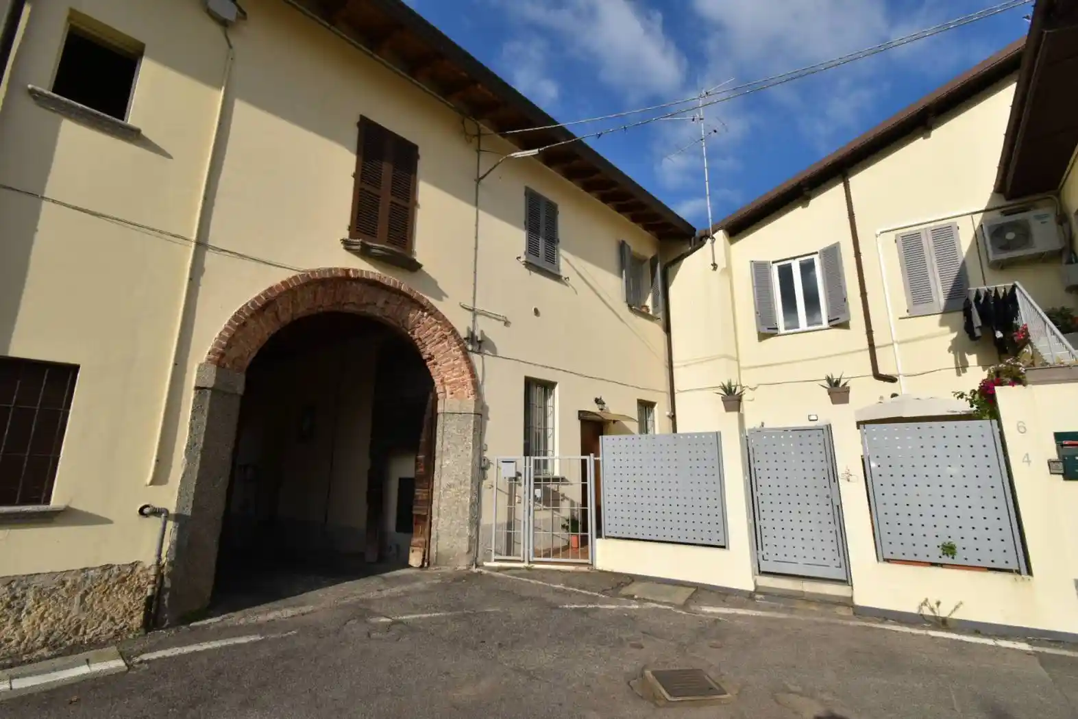Appartamento in vendita a Aicurzio