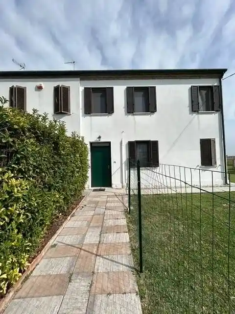 Appartamento in affitto a Ferrara