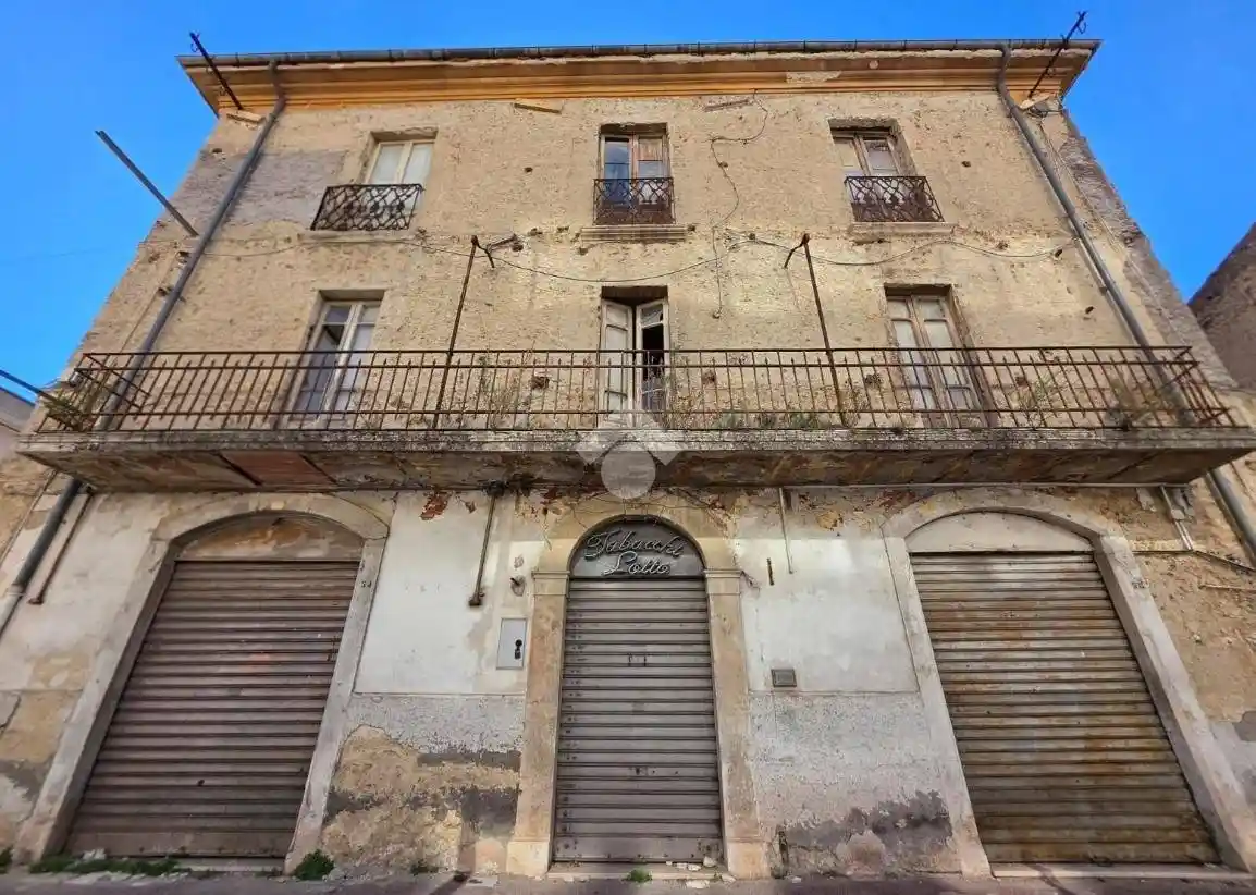 Palazzo - Edificio in vendita a Sora