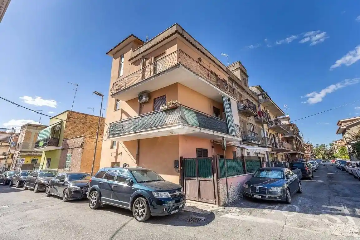 Appartamento in vendita a Guidonia Montecelio