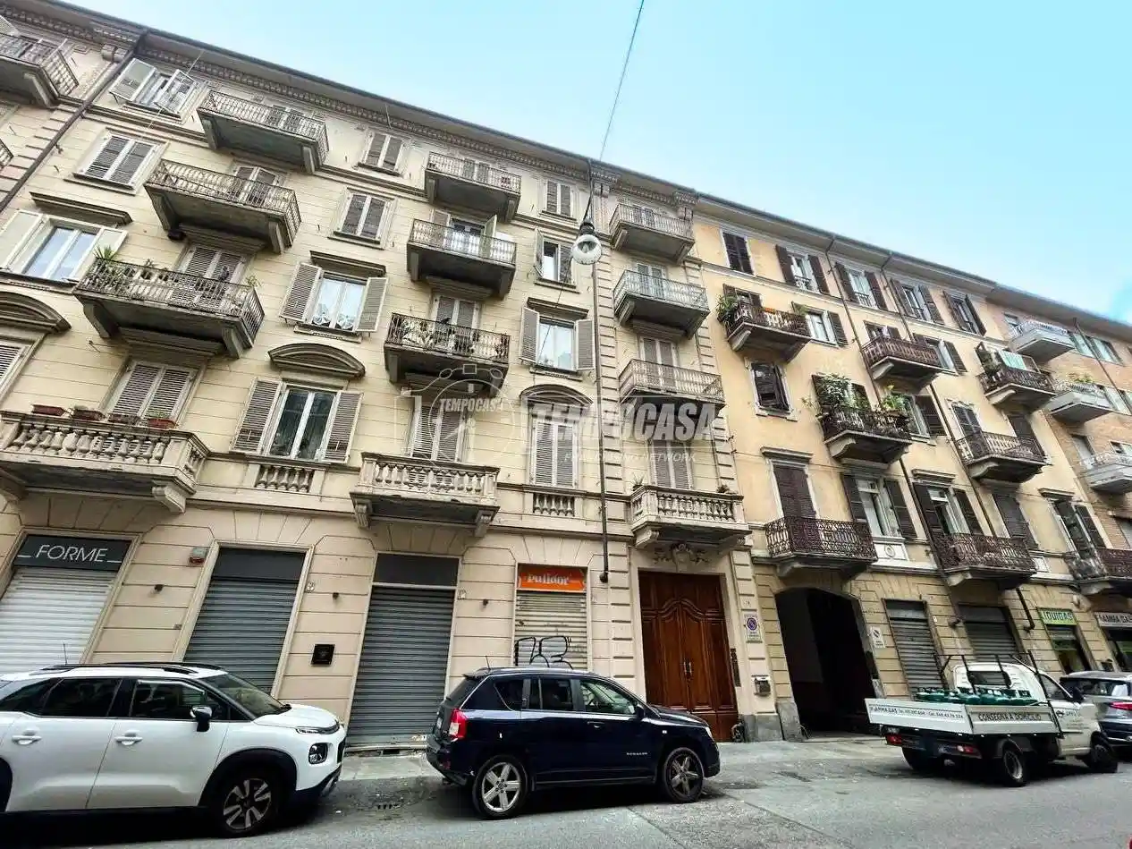 Appartamento in vendita a Torino