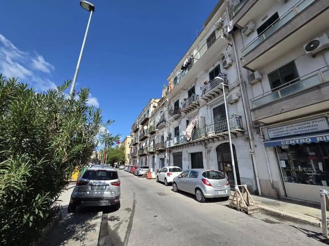 Appartamento in vendita a Palermo