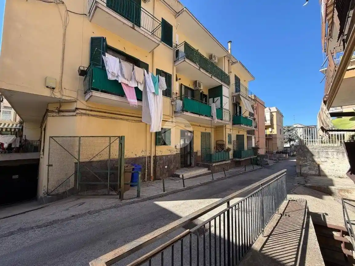 Appartamento in vendita a Pozzuoli
