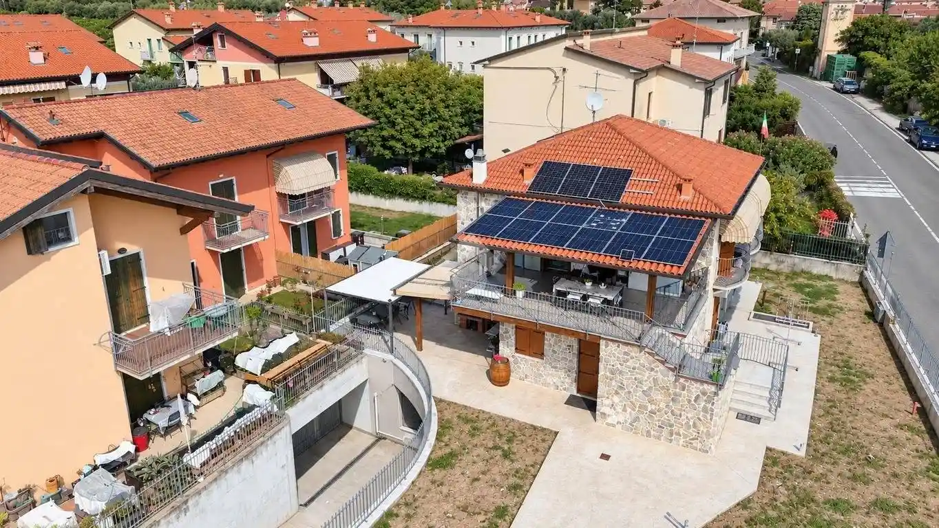 Villa in vendita a Mezzane di Sotto