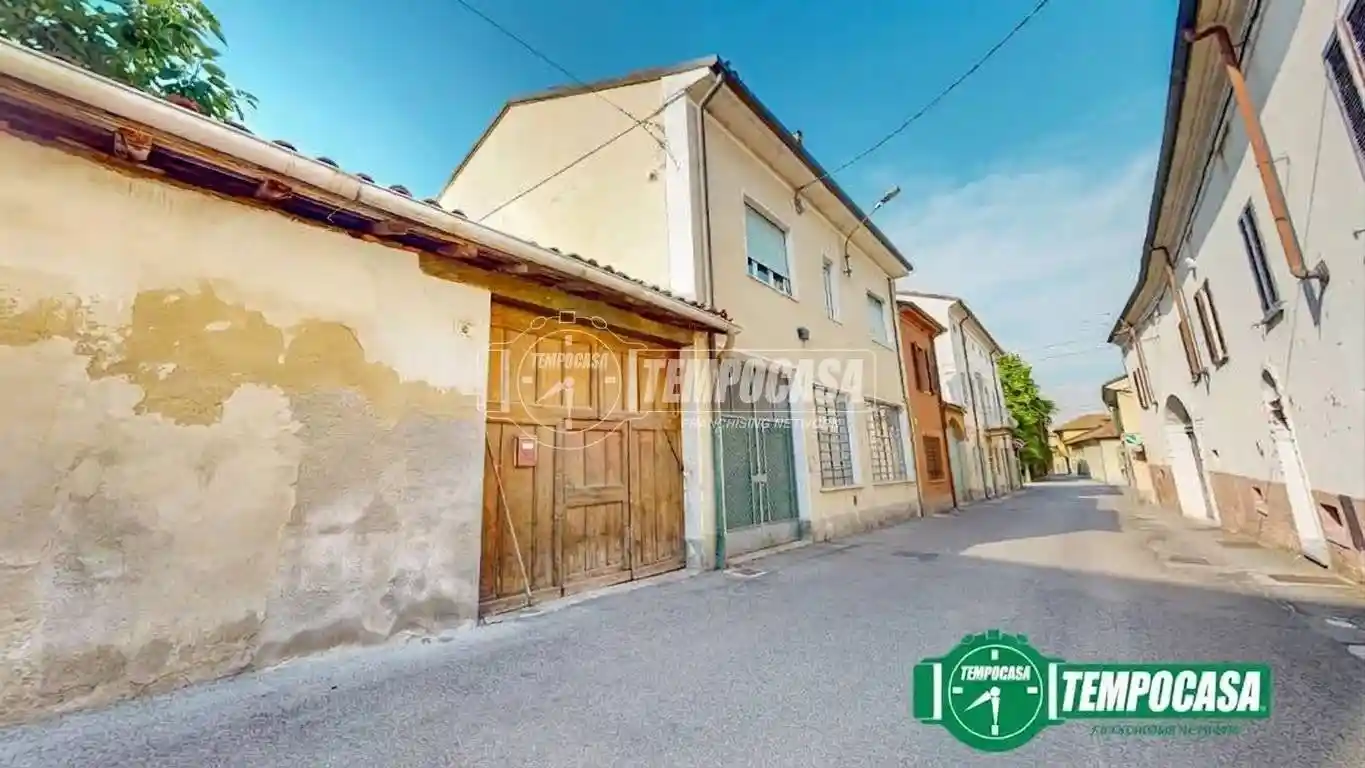 Casa indipendente in vendita a San Salvatore Monferrato