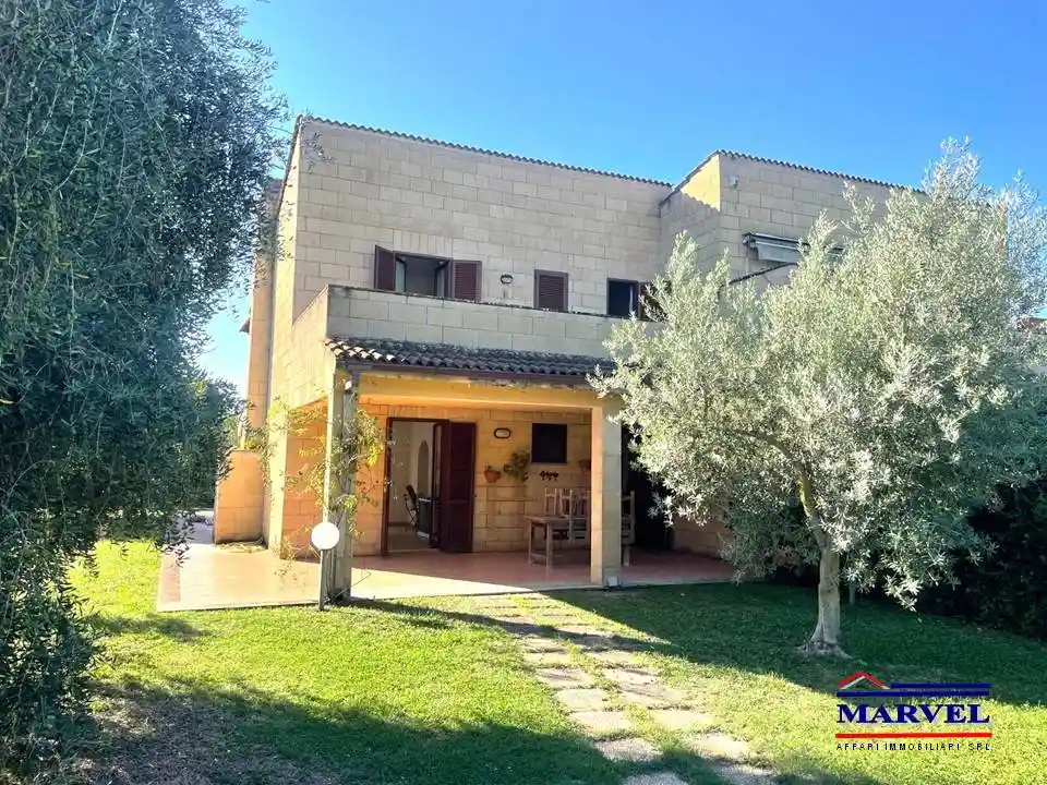 Villa in vendita a Tarquinia