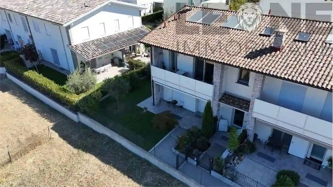 Villetta a schiera - foto 3