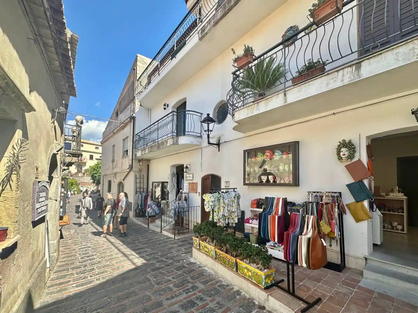 Appartamento in vendita a Savoca