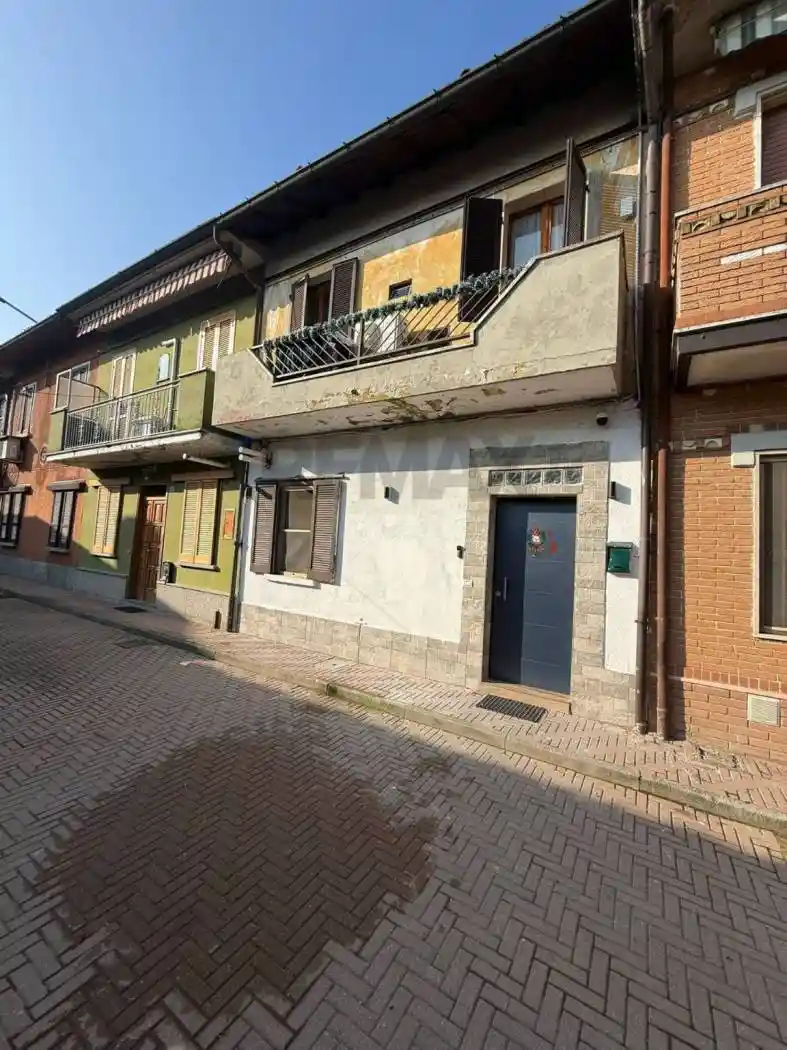 Casa indipendente in vendita a Torre de' Negri