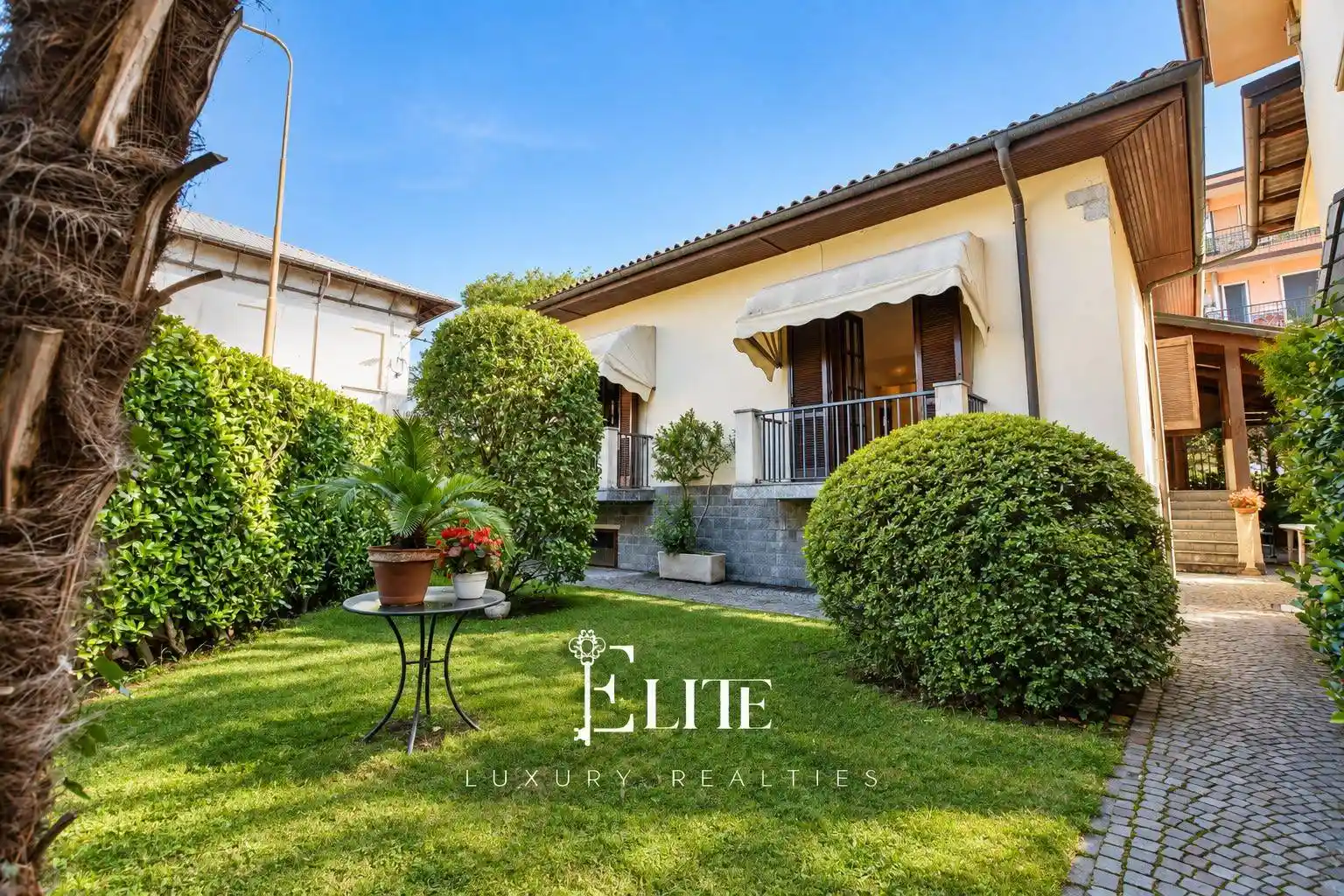 Villa in vendita a Verbania
