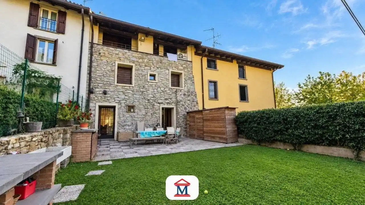 Villa in vendita a Ponteranica