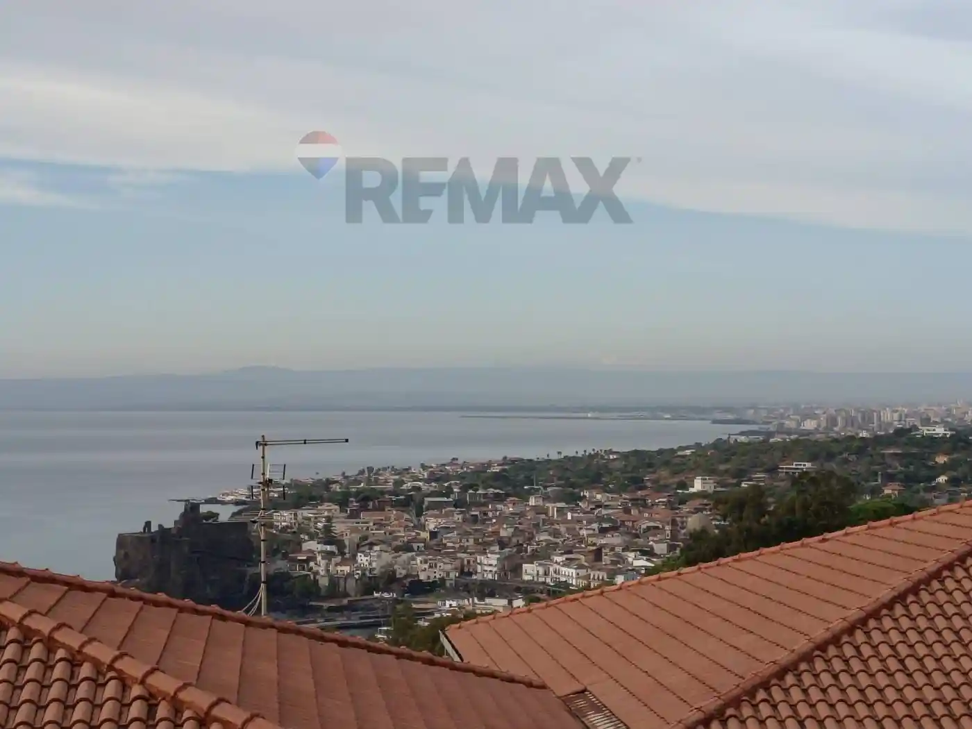 Appartamento in affitto a Aci Castello