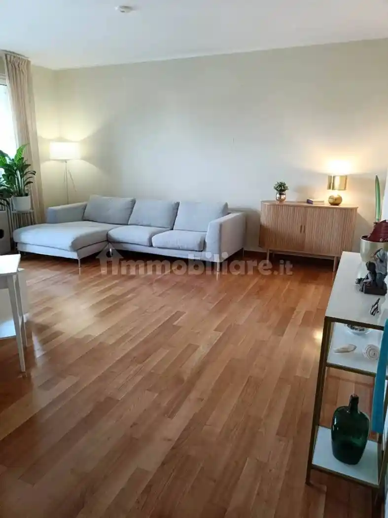 Appartamento in vendita a Sirmione