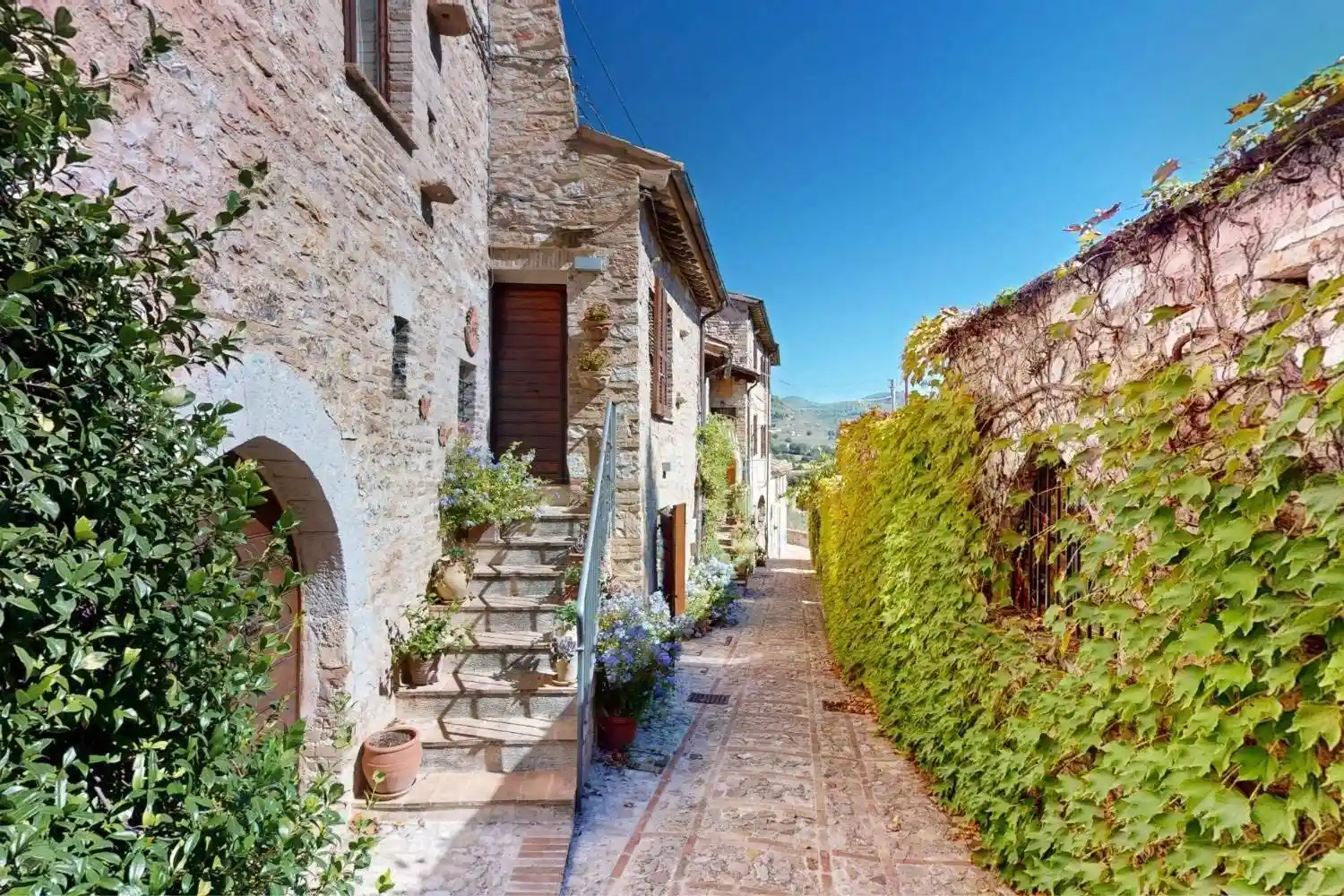 Casa indipendente in vendita a Spello