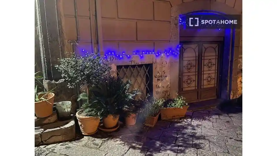 Appartamento in affitto a Napoli