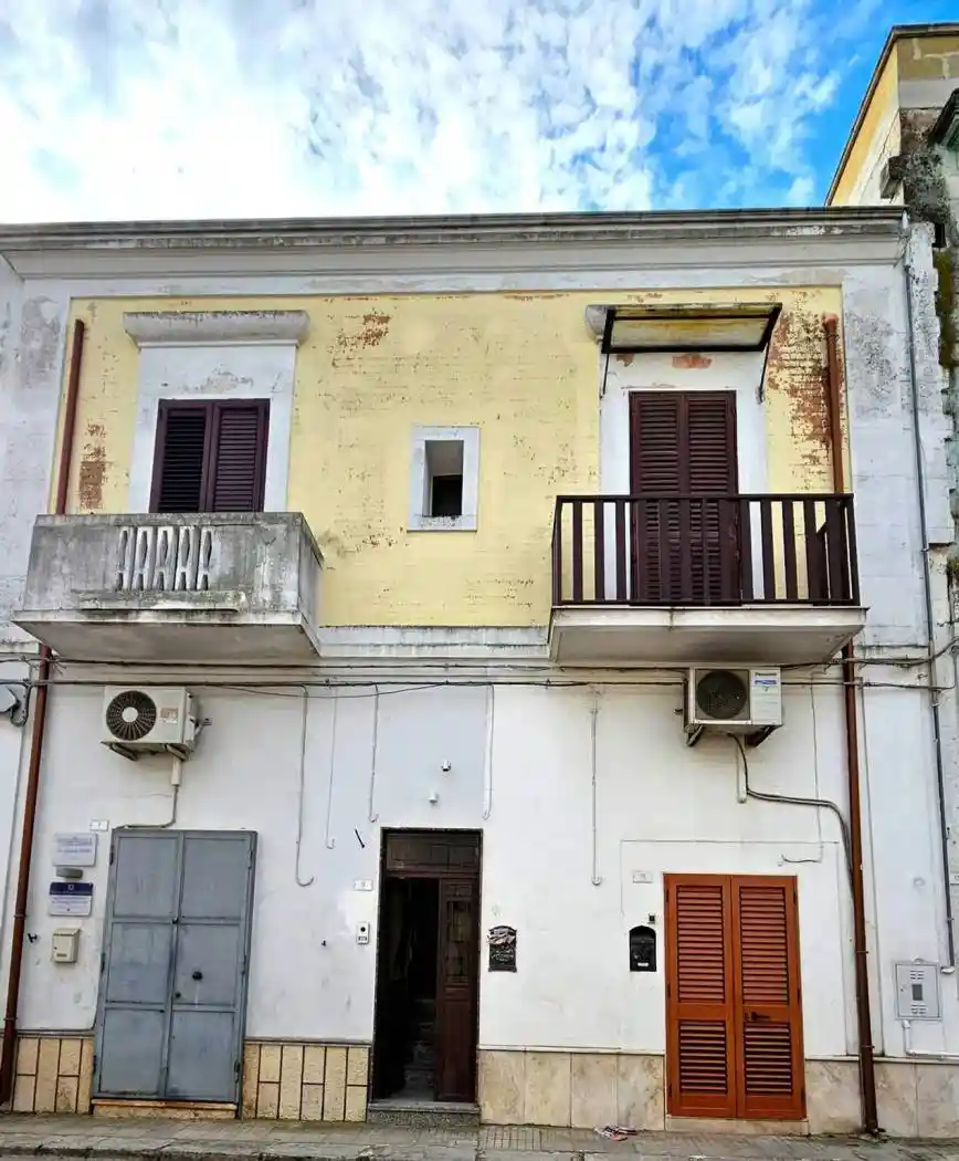 Appartamento in vendita a Monteparano