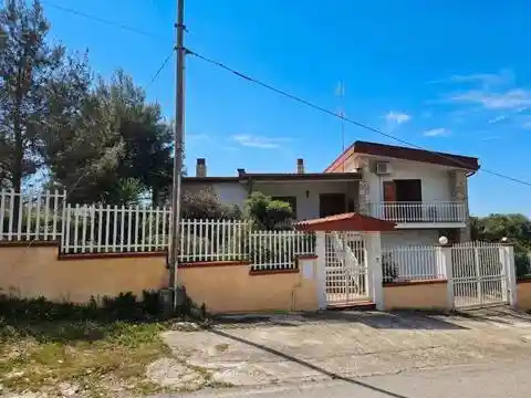 Villa in vendita a Statte