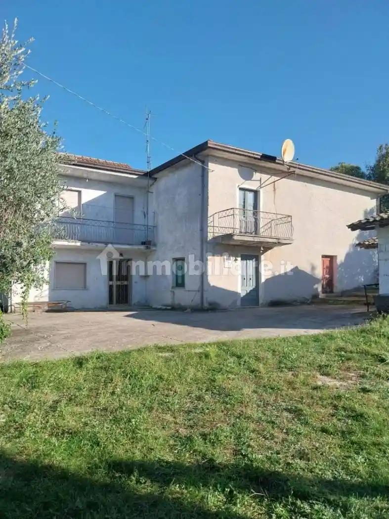 Casa indipendente in vendita a Arpino
