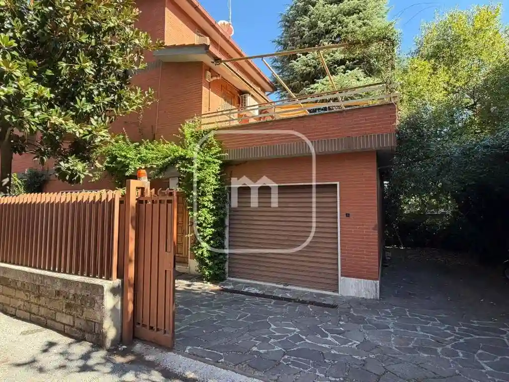 Villa - foto 2