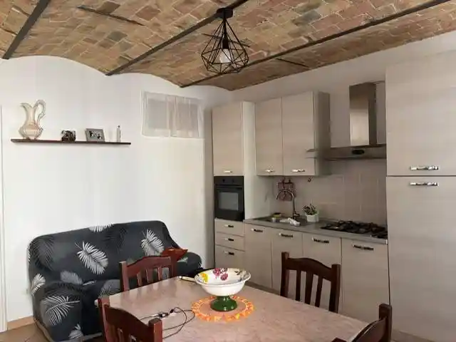 Appartamento in vendita a Voghera