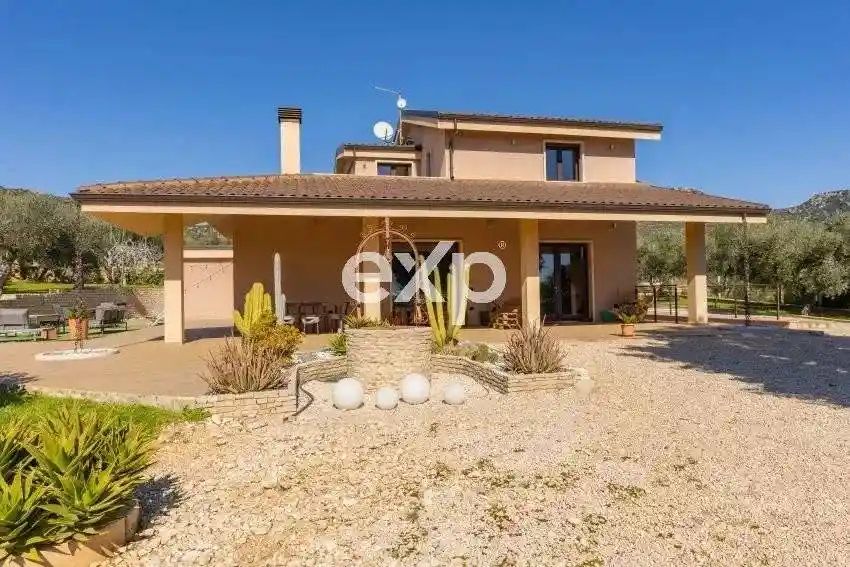 Villa in vendita a San Giovanni Rotondo