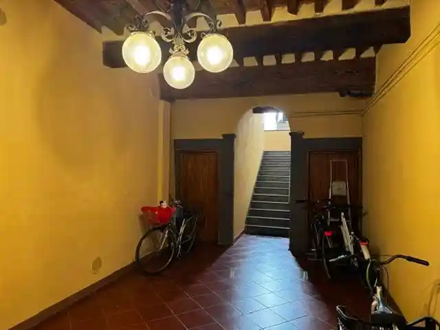Appartamento in vendita a Lucca
