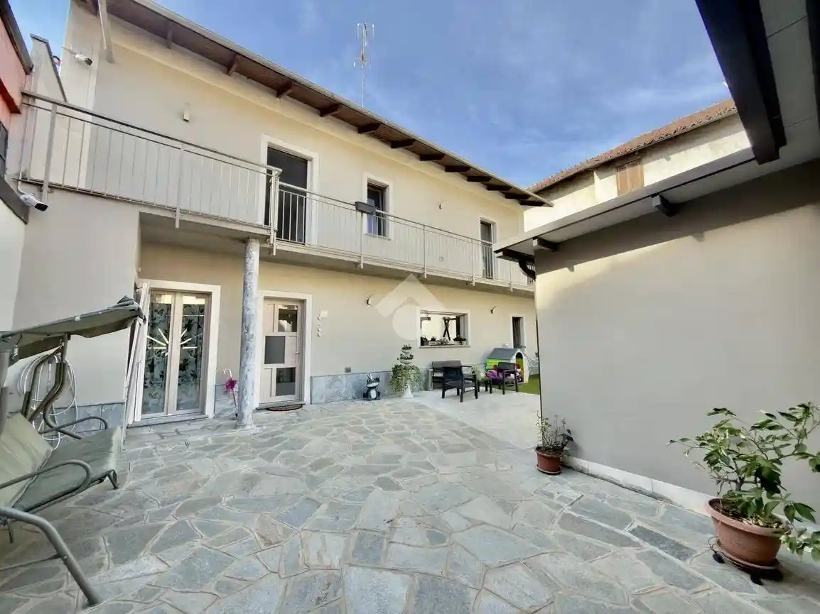 Casa indipendente in vendita a Crescentino