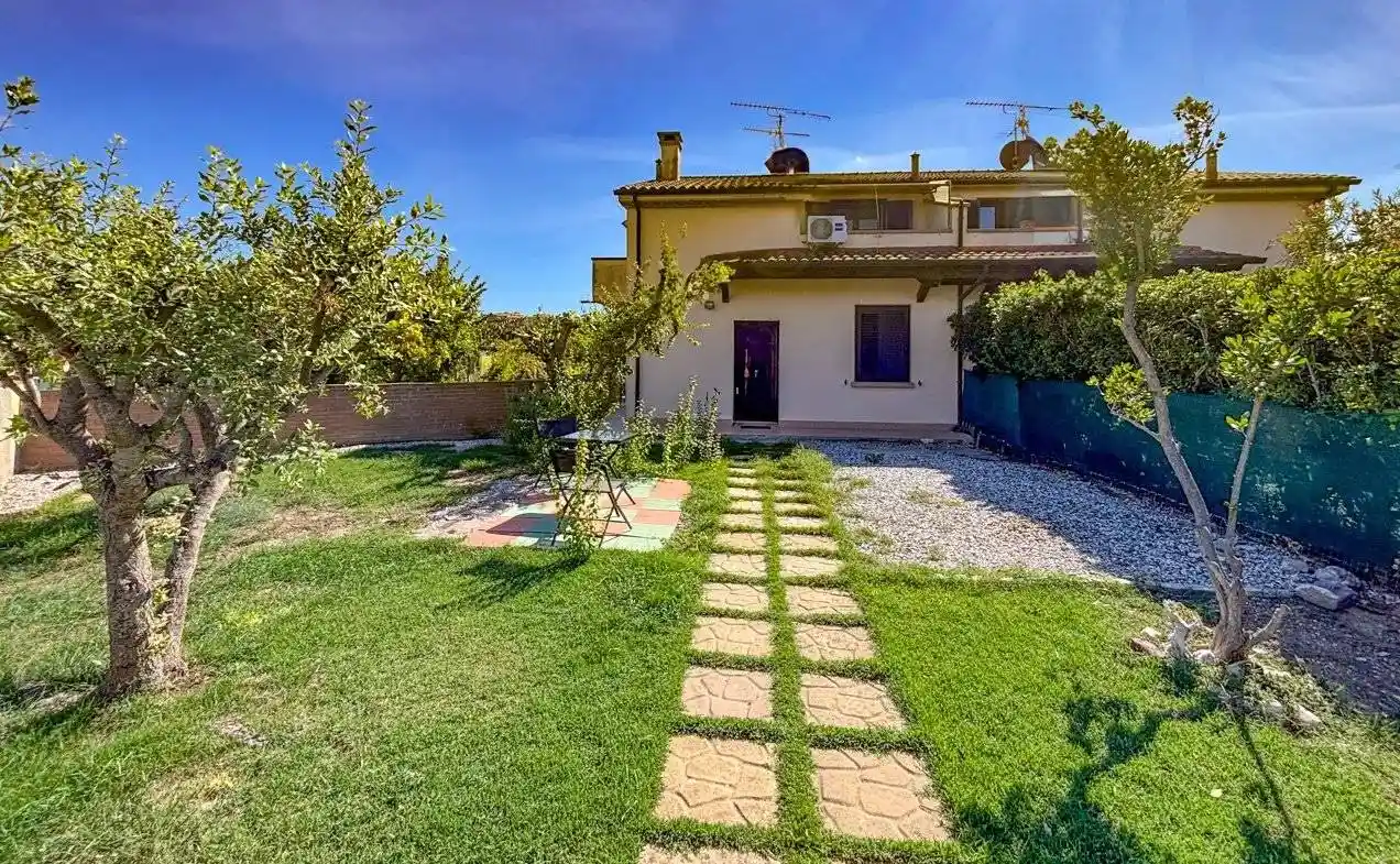 Appartamento in vendita a Guardistallo