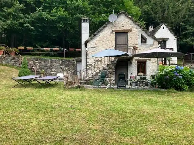 Rustico - Casale in vendita a Vanzone con San Carlo