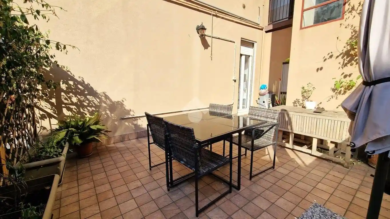 Appartamento in vendita a Pavia