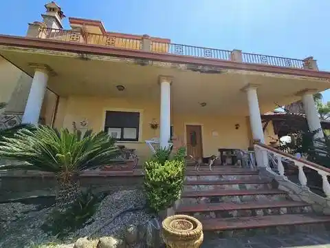 Villa in vendita a Scalea