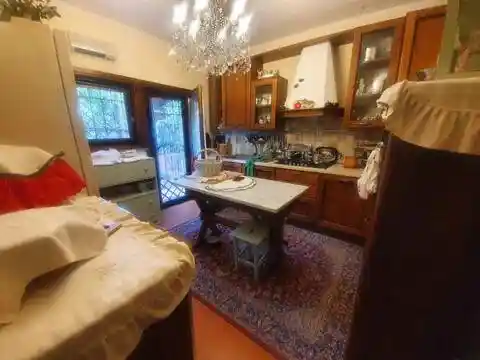 Villa in vendita a Collesalvetti