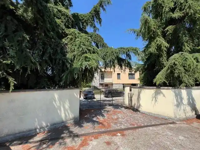 Villa in vendita a Alessandria