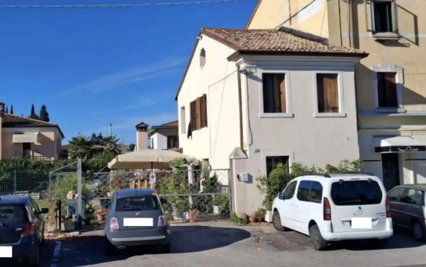 Villetta a schiera in vendita a Bassano del Grappa