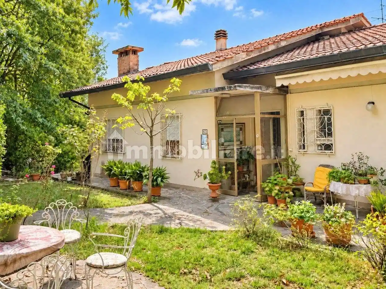 Villa in vendita a Serravalle Pistoiese