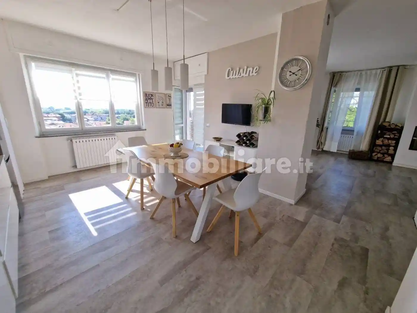 Villa in vendita a Pavone Canavese