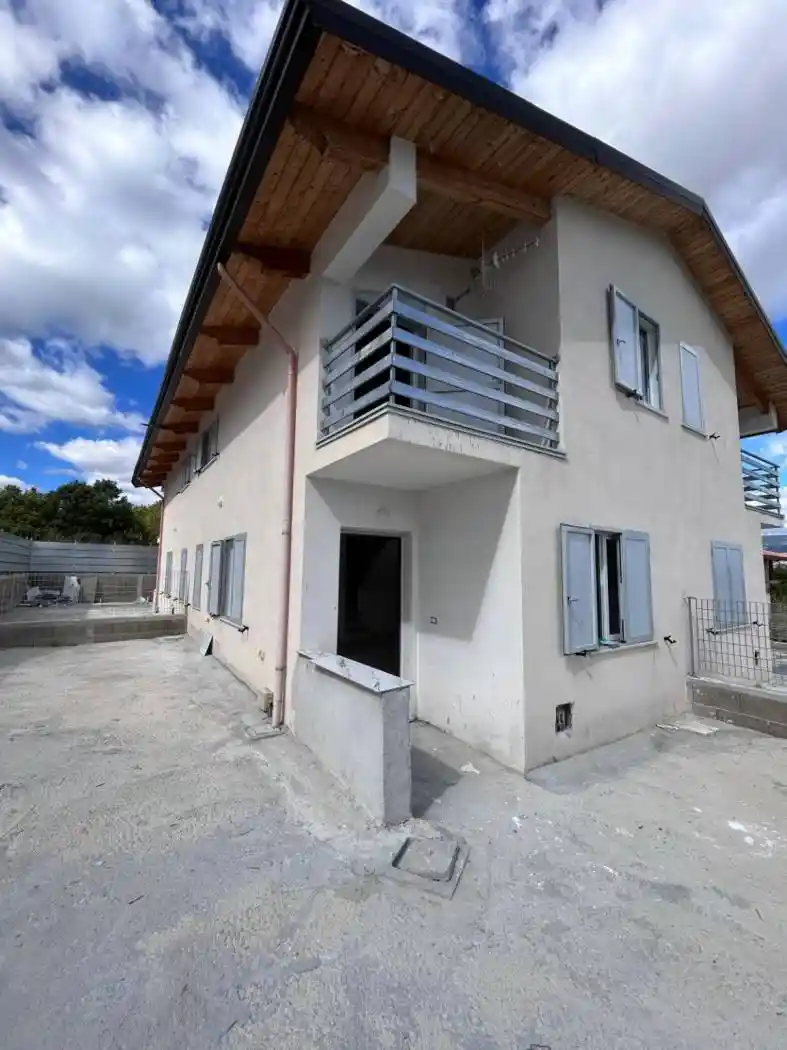 Villa in vendita a San Massimo