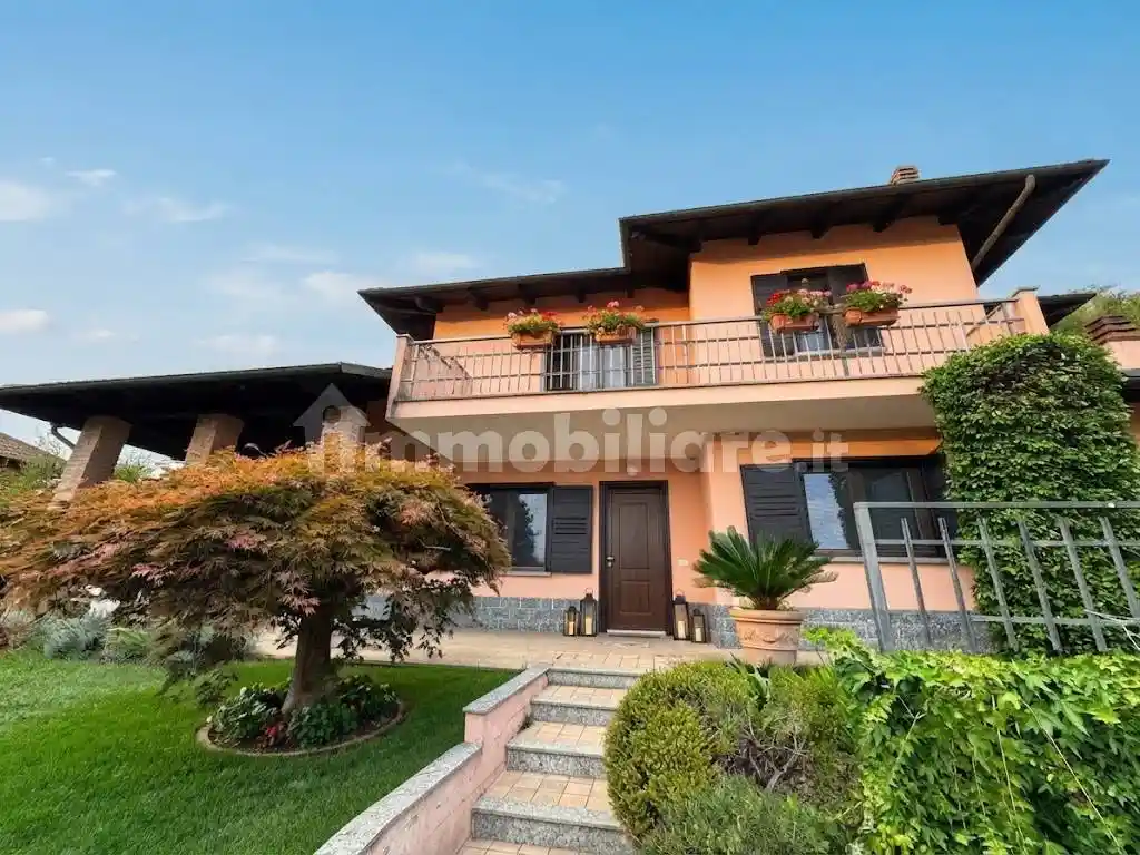 Villa in vendita a San Sebastiano da Po