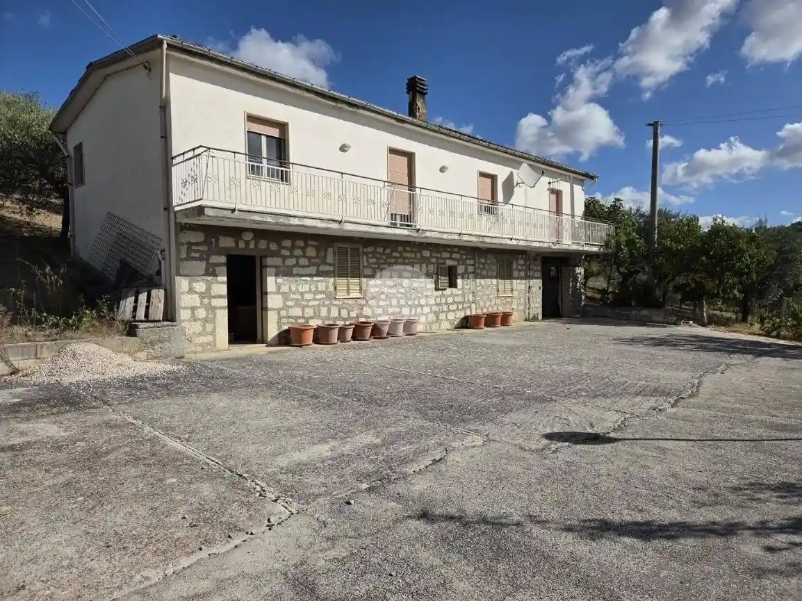 Casa indipendente in vendita a Campobasso