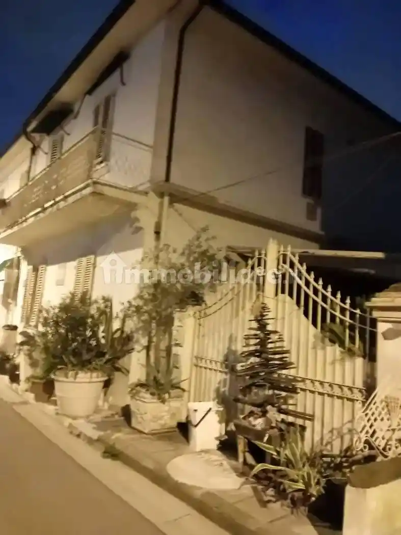 Villa in vendita a Pontedera