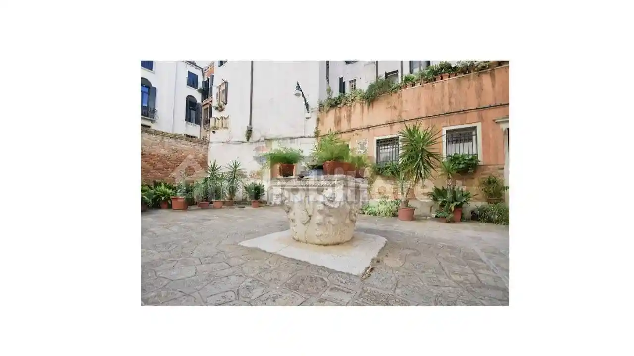Appartamento in vendita a Venezia