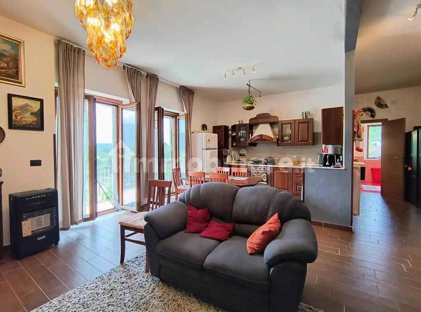 Casa indipendente in vendita a Giffoni Sei Casali