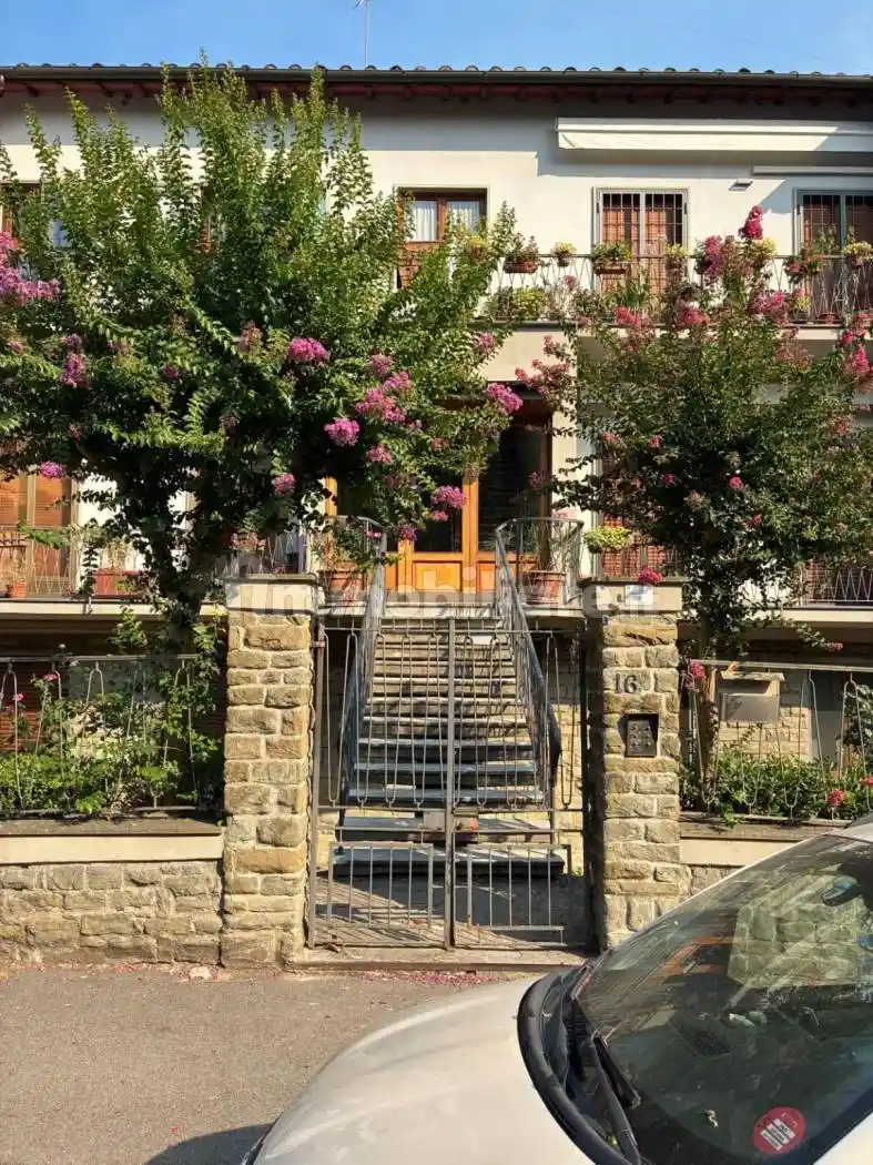 Appartamento in affitto a Firenze