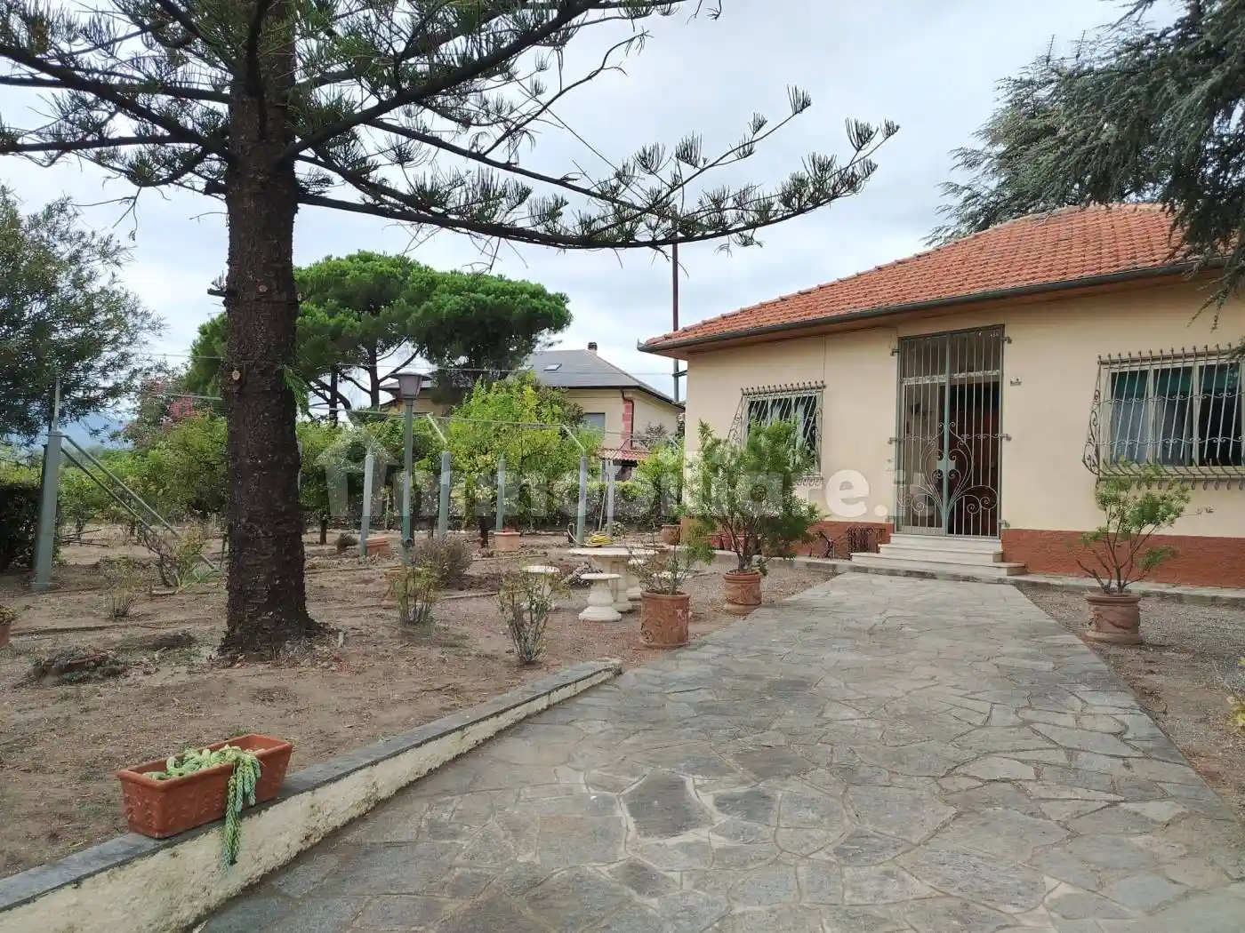 Villa in vendita a Albenga