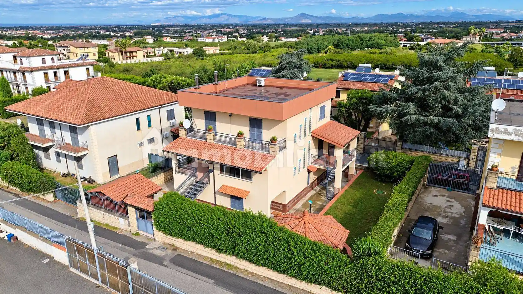 Villa in vendita a Giugliano in Campania
